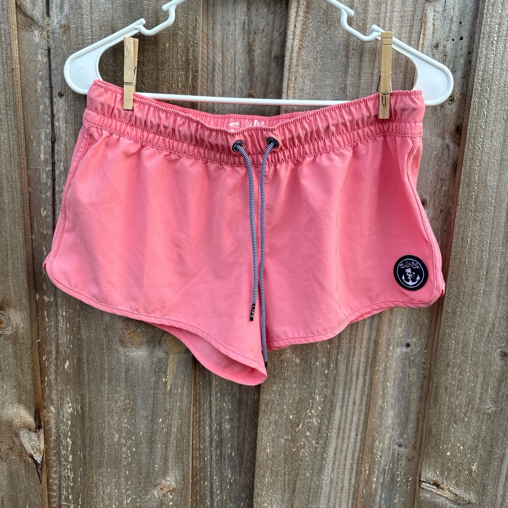 Salt Life Womens Pink Flamingo Elastic Waist Quick Dry Shorts size M